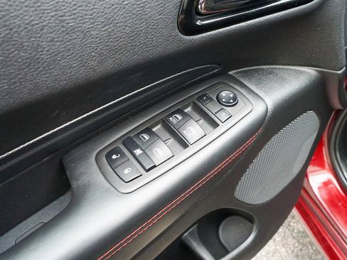 Used 2024 Dodge Durango GT image 19