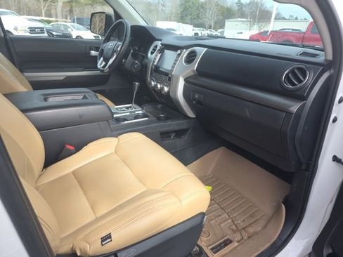 Used 2021 Toyota Tundra SR5 image 9