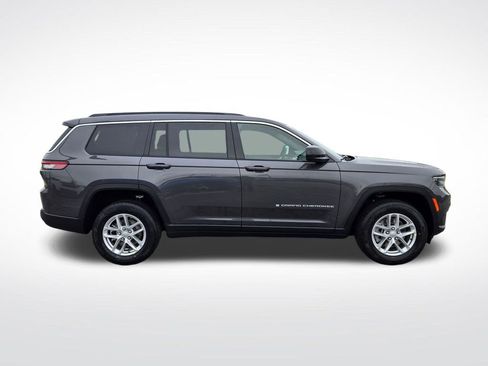 New 2026 Jeep Grand Cherokee L Laredo AWD/4WD image 2