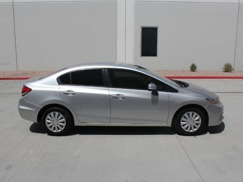 Used 2013 Honda Civic LX image 4