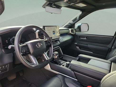 Used 2024 Toyota Tundra Platinum AWD/4WD image 8