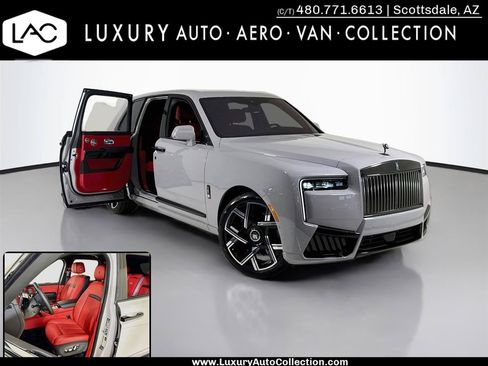 Used 2025 Rolls-Royce Cullinan Black Badge AWD/4WD image 1