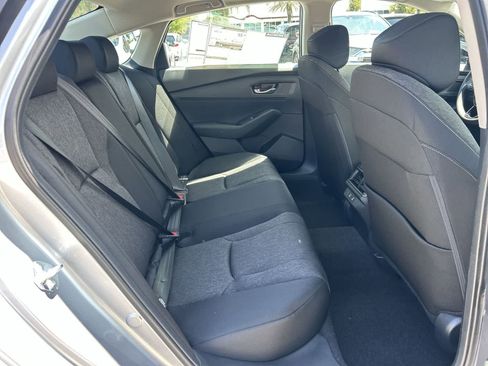 Used 2025 Honda Accord SE image 16
