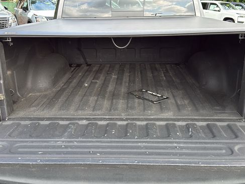 Used 2015 RAM 1500 Big Horn AWD/4WD image 23