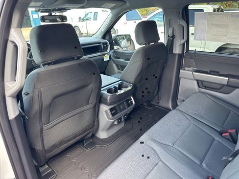 New 2024 Ford F150 XLT w/ Equipment Group 302A MID image 41