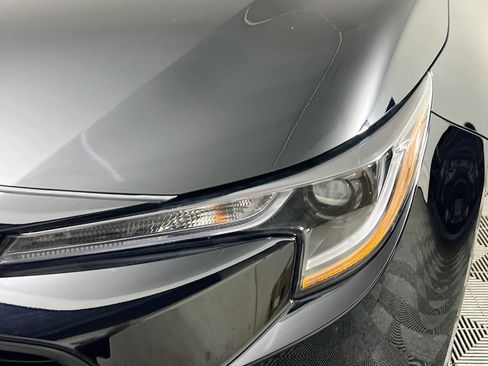 Used 2026 Toyota Corolla LE FWD image 11