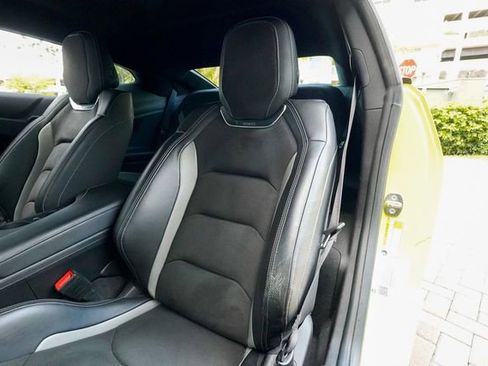 Used 2019 Chevrolet Camaro SS image 59