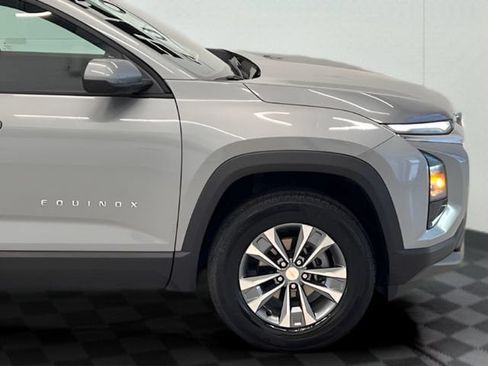 Certified 2025 Chevrolet Equinox LT AWD/4WD image 30