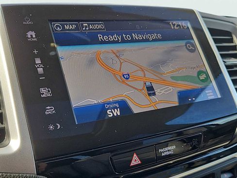 Used 2017 Honda Ridgeline RTL-E image 16