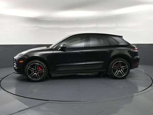 Certified 2021 Porsche Macan S AWD/4WD image 2