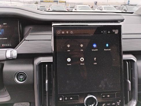 Used 2024 GMC Acadia AT4 image 23