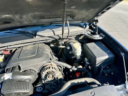 Used 2008 Chevrolet Avalanche LT image 29