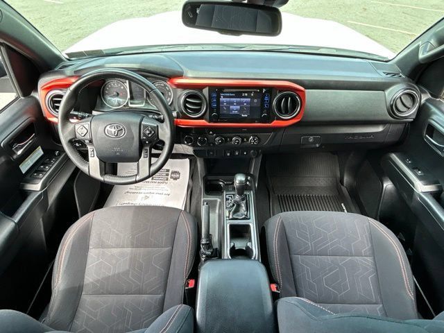 Used 2019 Toyota Tacoma TRD Off-Road AWD/4WD image 49
