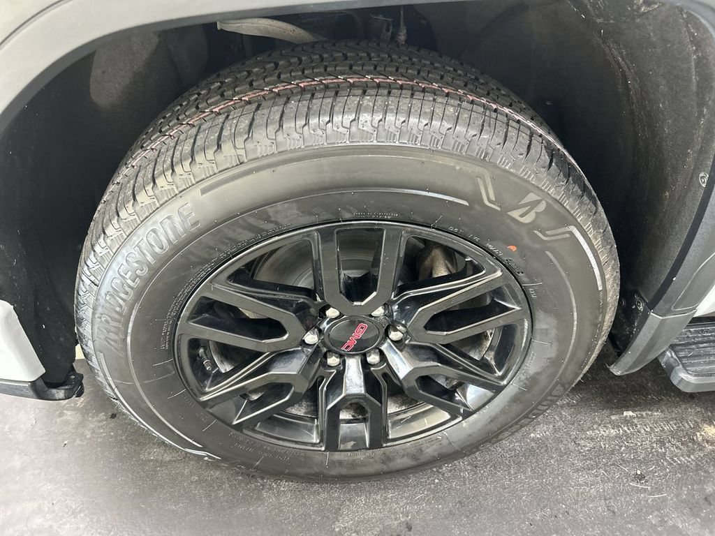 Certified 2024 GMC Sierra 1500 Elevation AWD/4WD image 8