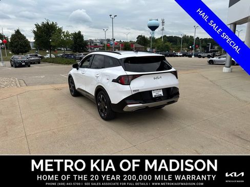 Used 2026 Kia Sportage SX FWD image 3