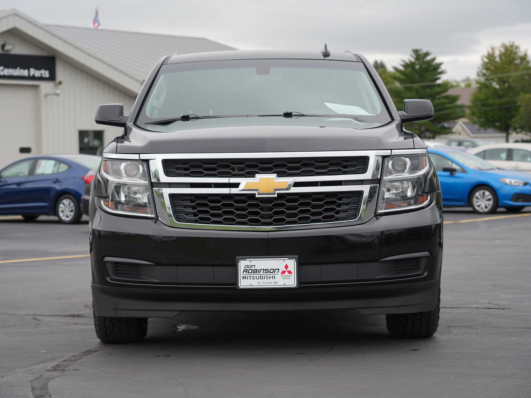 Used 2018 Chevrolet Tahoe LS w/ Skid Plate Package AWD/4WD image 9