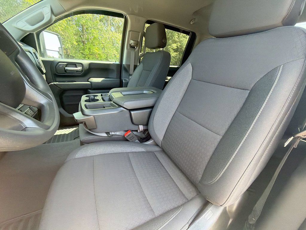 Used 2025 Chevrolet Silverado 2500 Custom w/ Custom Convenience Package AWD/4WD image 15