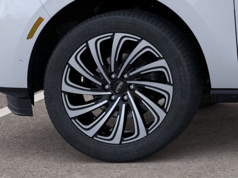 New 2025 Lincoln Navigator L Black Label AWD/4WD image 19