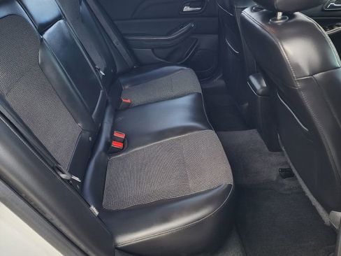 Used 2014 Chevrolet Malibu LT w/ Power Convenience Package image 7