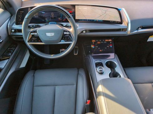 New 2026 Cadillac Vistiq Luxury image 25