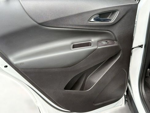 Used 2018 Chevrolet Equinox LT w/ Sun & Infotainment Package FWD image 31