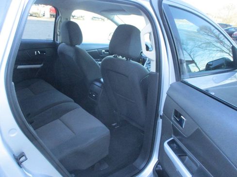 Used 2013 Ford Edge SEL FWD image 21