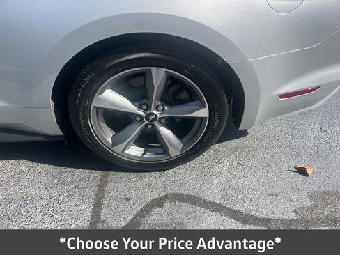 Used 2015 Ford Mustang Coupe image 11