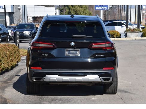 Used 2021 BMW X5 xDrive40i w/ Premium Package image 5