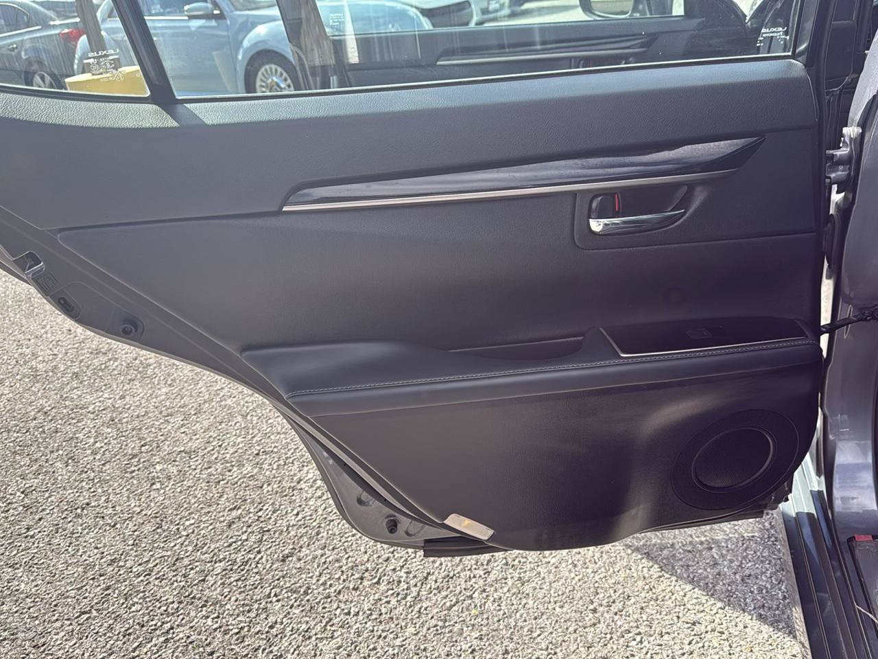 Used 2016 Lexus ES 350 w/ Accessory Package FWD image 15
