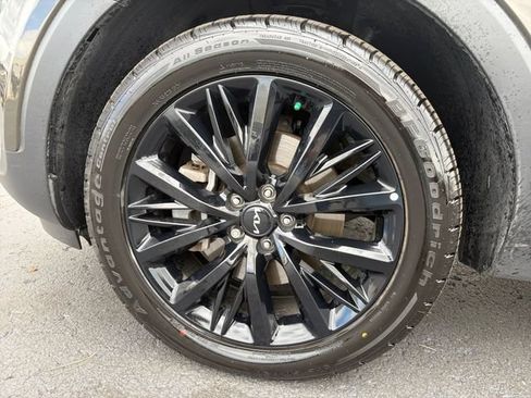 Used 2022 Kia Telluride SX w/ SX Prestige Package AWD/4WD image 26