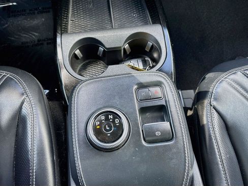 Used 2021 Ford Mustang Mach-E Premium RWD image 12