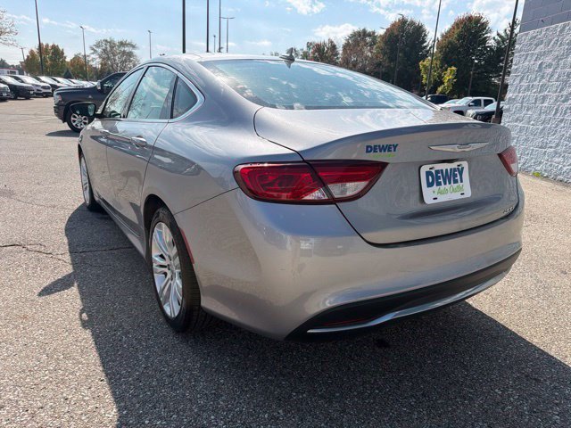 Used 2016 Chrysler 200 Limited w/ Anniversary Edition FWD image 3