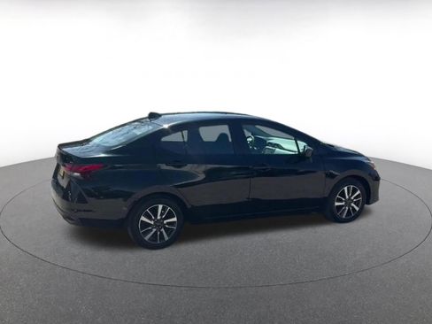 Used 2025 Nissan Versa SV FWD image 14