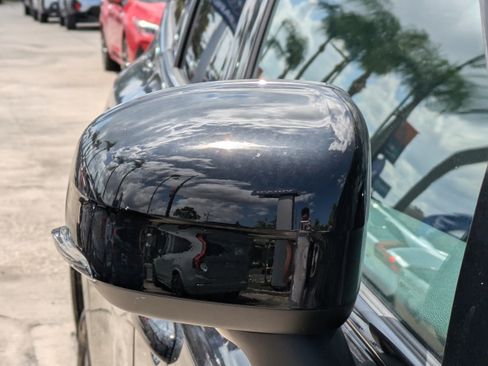 New 2026 Volvo XC60 T8 Core image 12