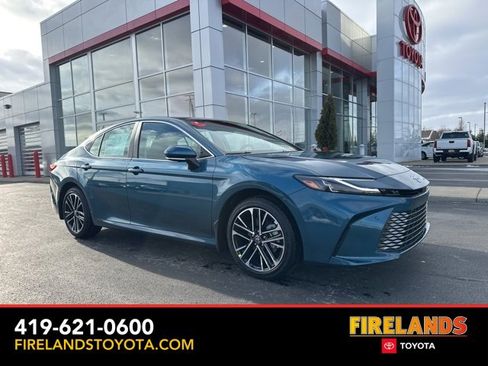 New 2026 Toyota Camry XLE image 1