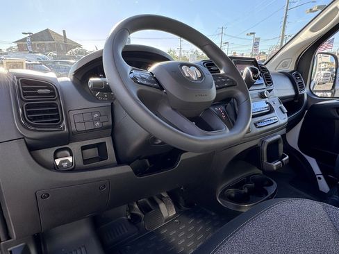 Used 2025 RAM ProMaster 3500 image 17