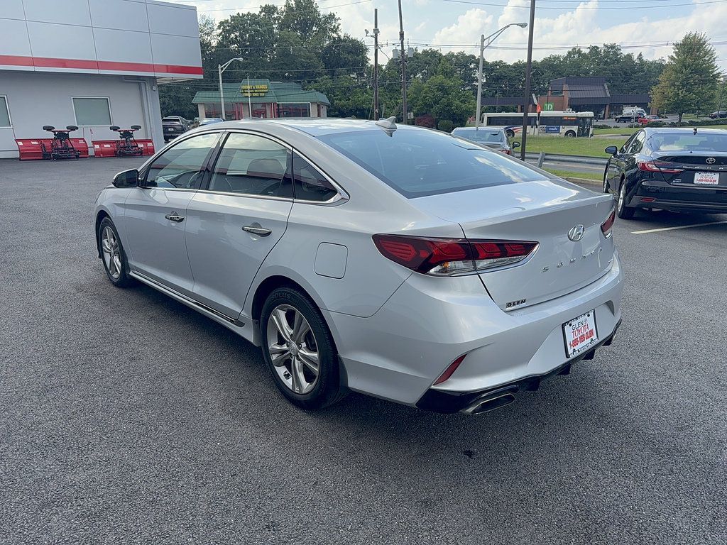 Used 2019 Hyundai Sonata Sport w/ Tech Package 03 FWD image 6