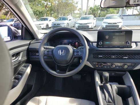 New 2025 Honda Accord SE image 12