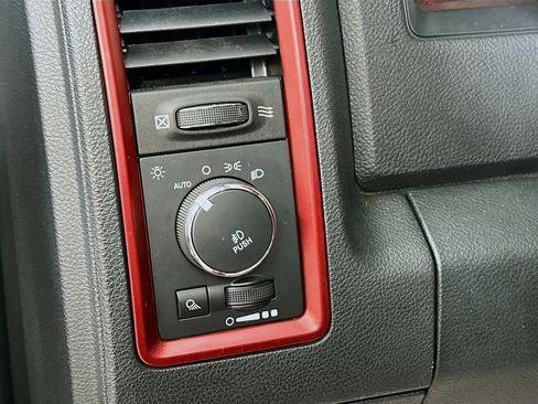 Used 2015 RAM 1500 Rebel w/ Luxury Group image 10