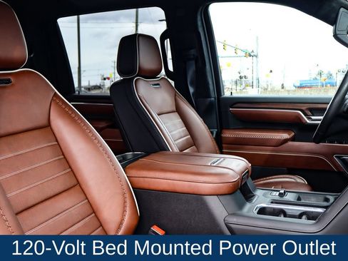 Used 2025 GMC Sierra 2500 Denali Ultimate image 15