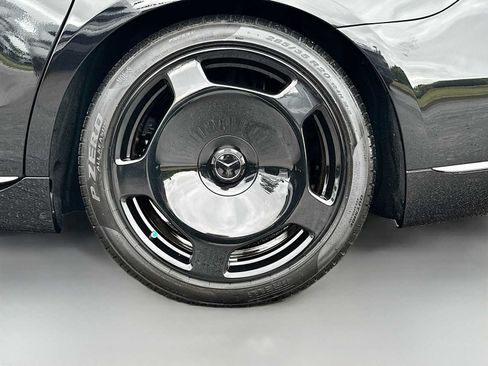 Used 2024 Mercedes-Benz Maybach S 680 4MATIC image 33