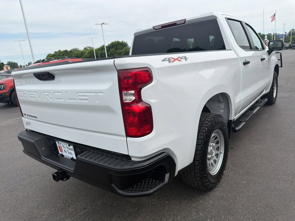 Used 2023 Chevrolet Silverado 1500 W/T w/ Trailering Package AWD/4WD image 5