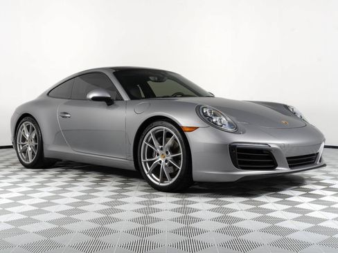Used 2017 Porsche 911 Carrera RWD image 1