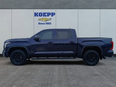 Used 2025 Toyota Tundra SR5 AWD/4WD image 2