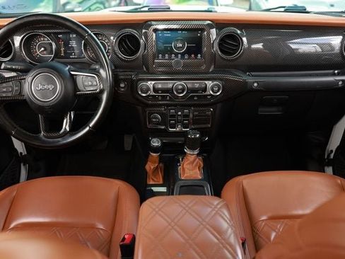 Used 2020 Jeep Gladiator Sport w/ Quick Order Package 24S AWD/4WD image 24