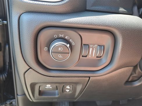 New 2026 RAM 1500 Big Horn image 25