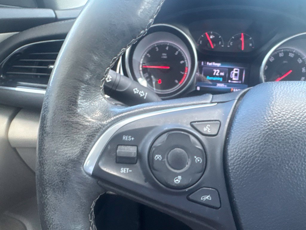 Used 2018 Buick Regal Essence w/ Driver Confidence Package #1 FWD image 14