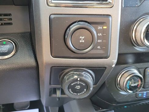 Used 2019 Ford F150 Raptor w/ Equipment Group 802A Luxury image 22