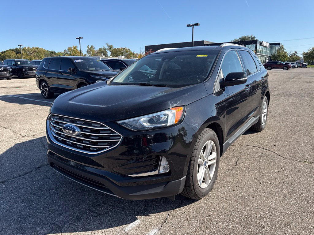 Used 2020 Ford Edge SEL w/ Cold Weather Package AWD/4WD image 1