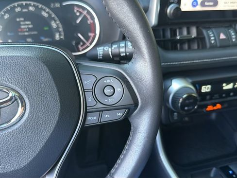 Used 2025 Toyota RAV4 XLE Premium AWD/4WD image 24